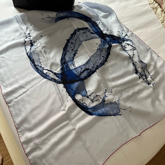 CHANEL SILK SCARF - Picture 2 of 3